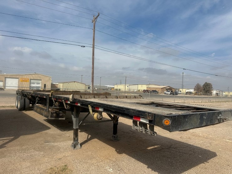 2009-great-dane-48-image-3