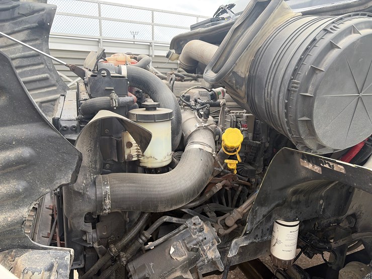 2015-international-transtar-8600-image-20