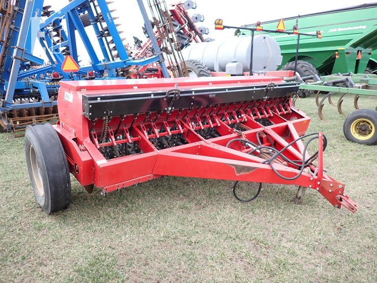case-ih-5300-image-1