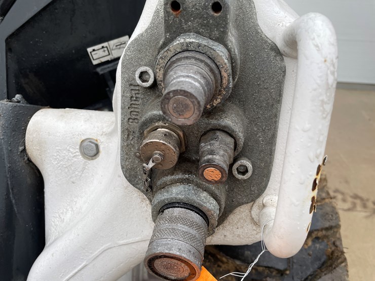 2024-bobcat-s66-image-10