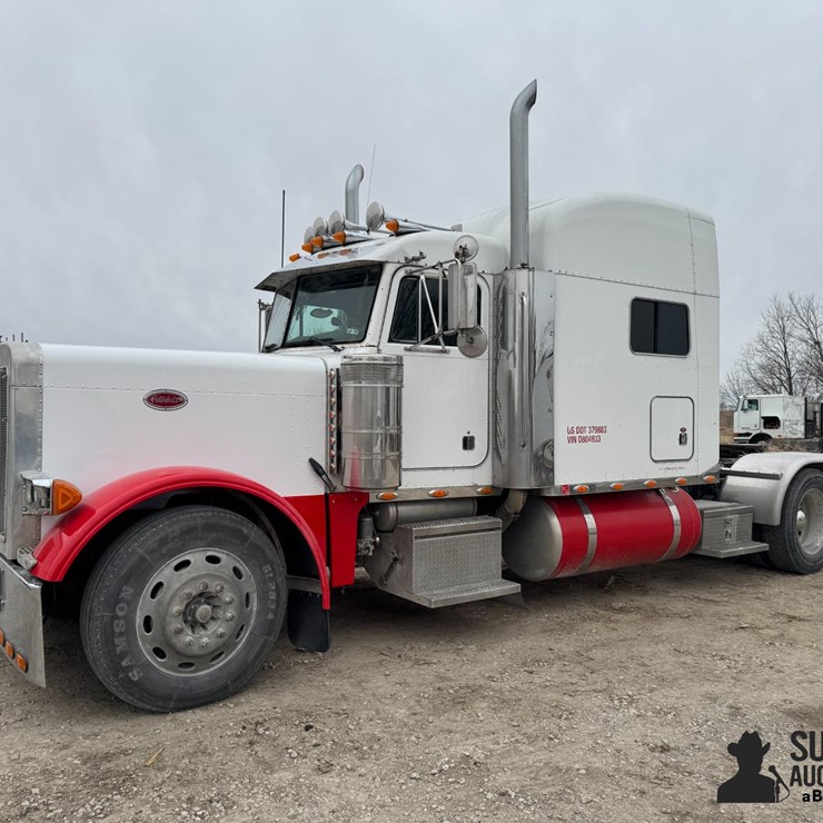 2003 PETERBILT 379