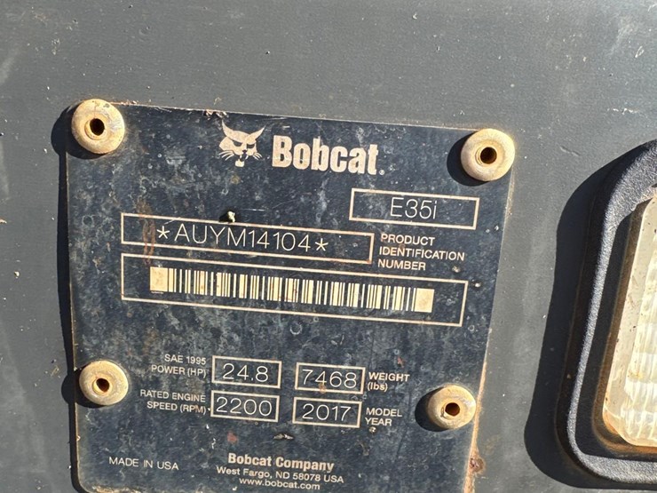 2017-bobcat-e35i-image-14