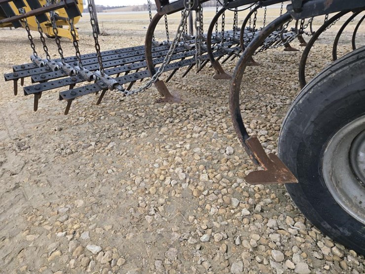 #171-•-case-ih-tiger--mate-200-cultivator-image-17