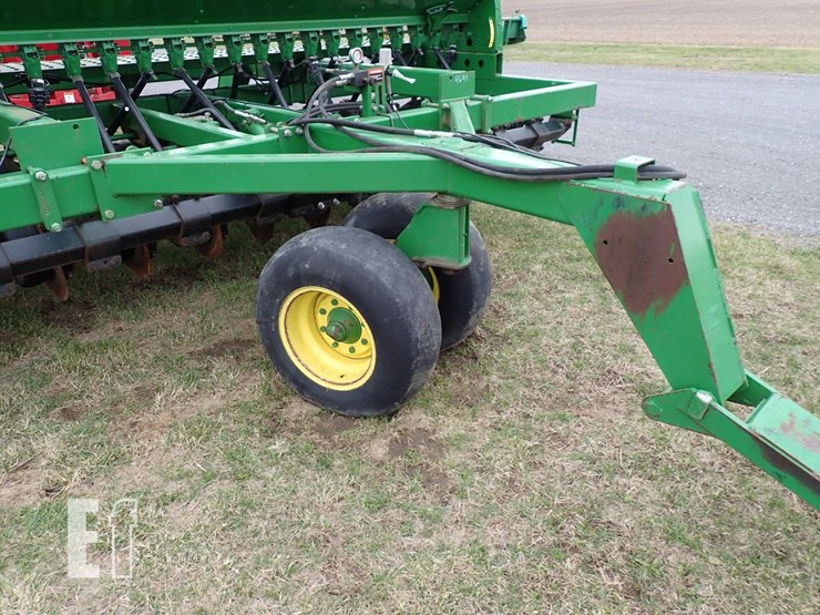 john-deere-1560-image-3