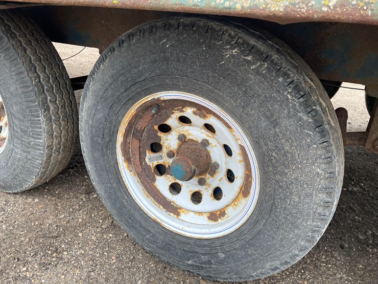 #3050-•-18'-gooseneck-trailer-(no-title)-image-10