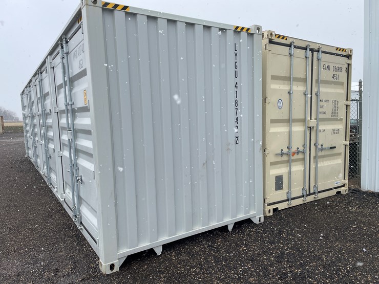 #2025-•-40'-high-cube-shipping-container-image-6