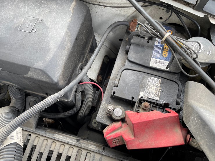 2012-chevrolet-3500-image-33