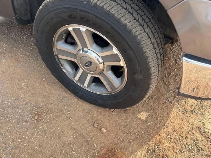 2008-ford-f150-xlt-image-25