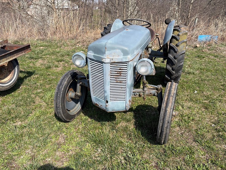 1951-ferguson-to20-image-2