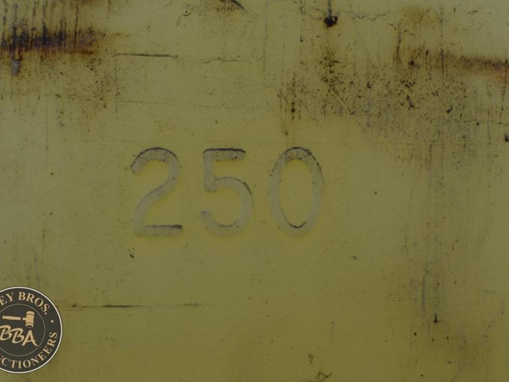 chemical-applicator-attachments-saddle-tanks-43255-image-17