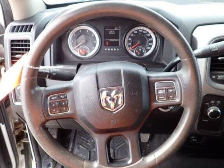 2013-dodge-ram-1500-image-15