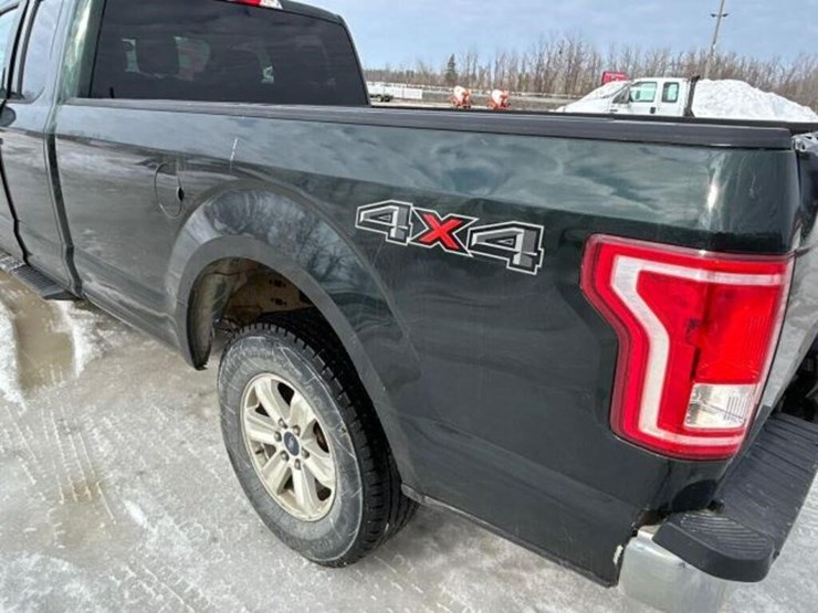 2016-ford-f150-xlt-image-37