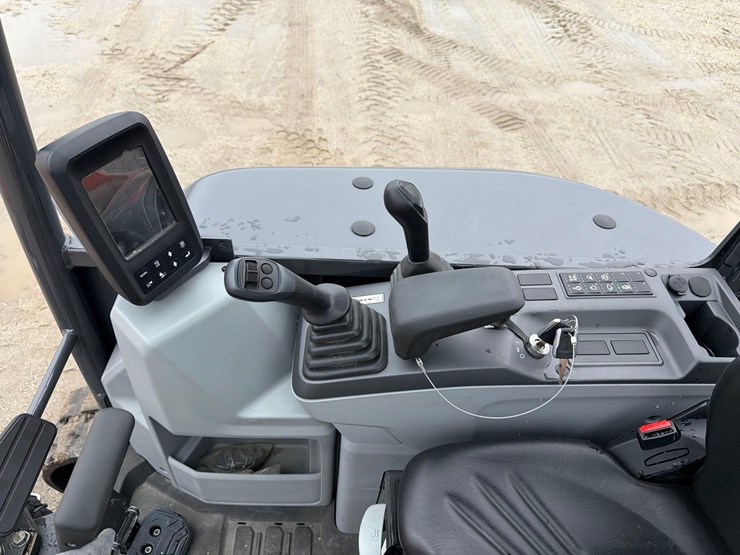 develon-dx35z-7-image-20