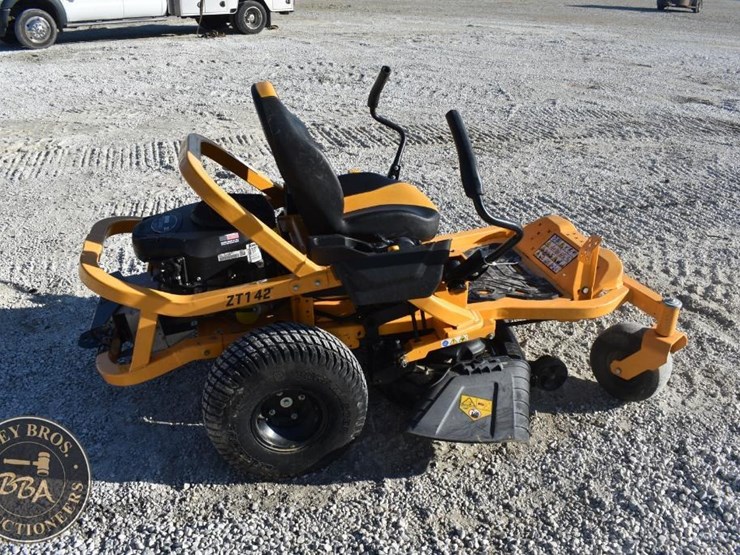 cub-cadet-ultima-zt1-42-43293-image-13