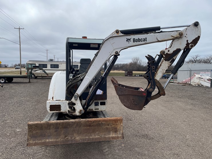 2006-bobcat-331g-image-32