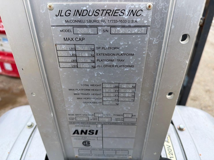 2016-jlg-20mvl-image-5