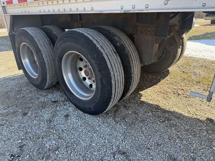 2017-wilson-hopper-bottom-image-15