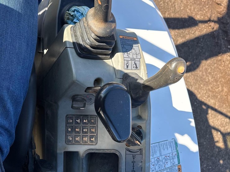 2017-bobcat-e35i-image-20