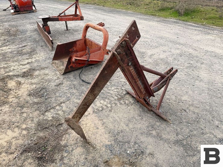 massey-ferguson-3pt-ripper-image-3