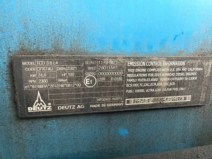 2016-genie-gth844-image-12