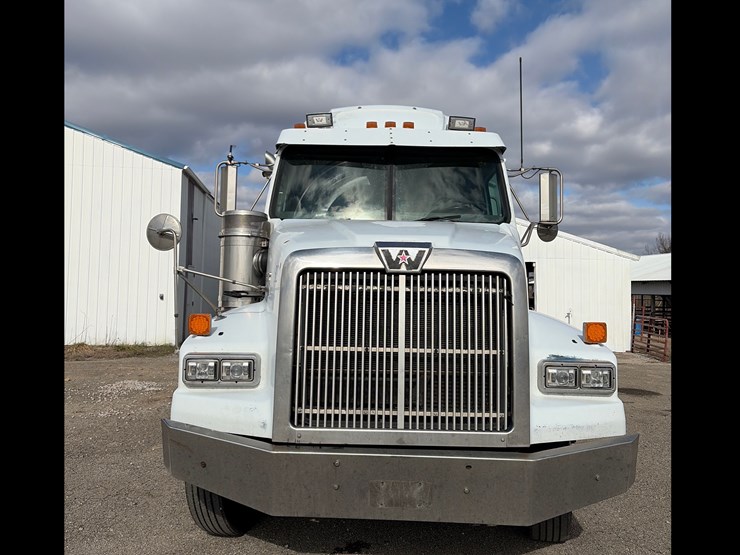 2007-western-star-4900-image-21