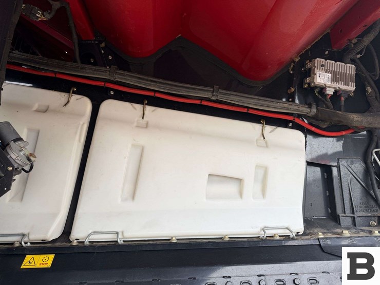 2020-case-ih-8250-image-85