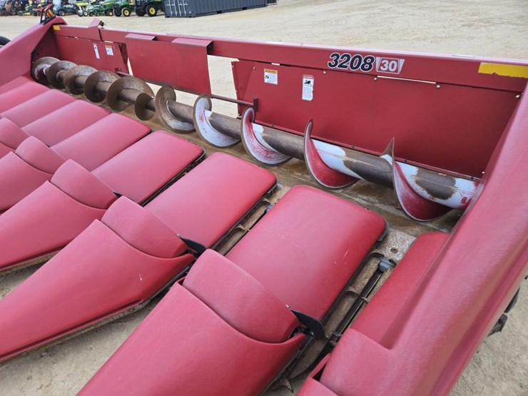 case-ih-3208-image-5