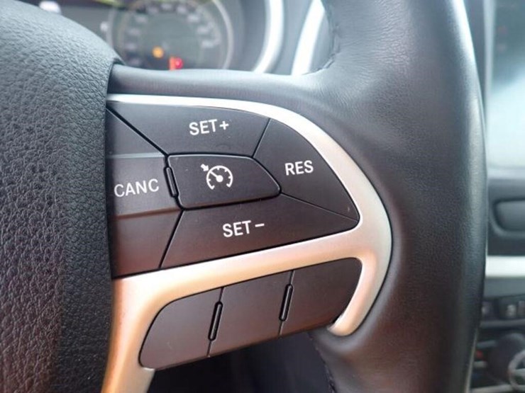 jeep-cherokee-image-23