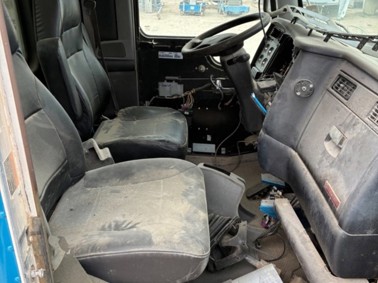 kenworth-t800-image-6