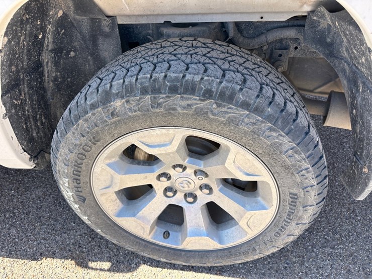 2019-dodge-ram-1500-image-8