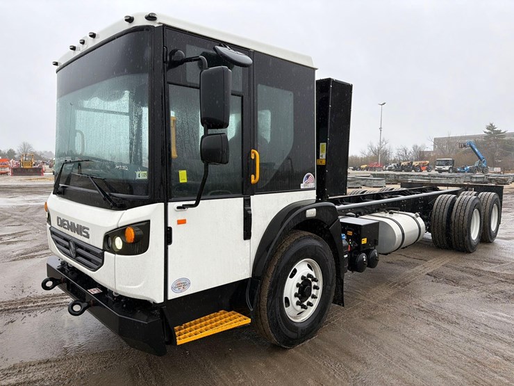 2024-dennis-eagle-proview-image-2