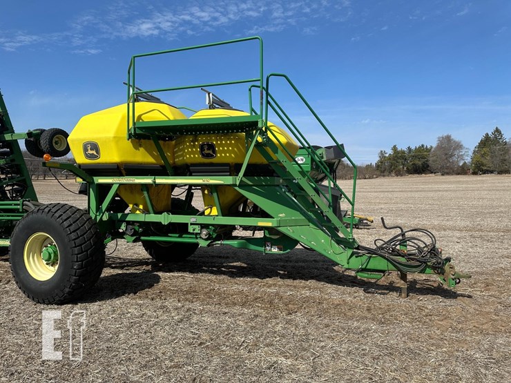 john-deere-1890-image-13