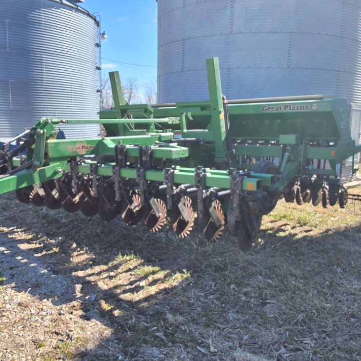 1989 GREAT PLAINS 1500