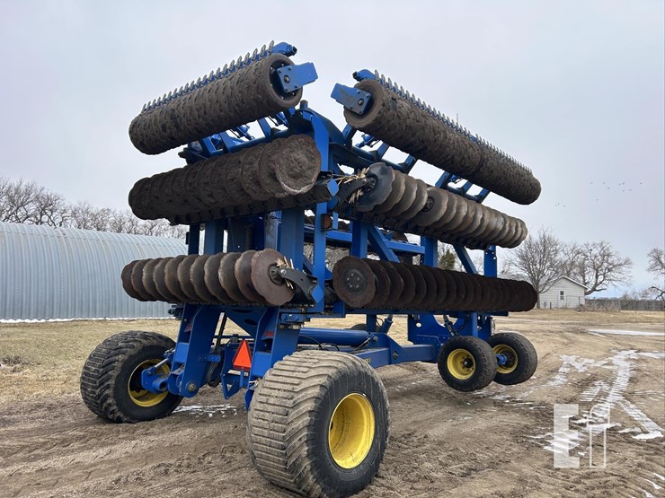 2019-landoll-7833-40-image-3