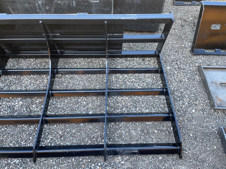 #3046-•-72"-land-plane-attachment-image-2