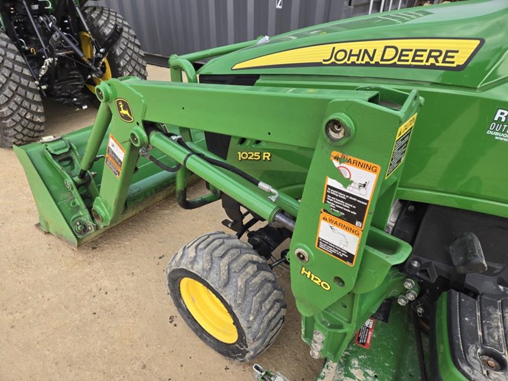 john-deere-1025r-image-5