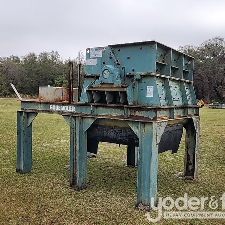 Gruendler Wood Shredder (2of)