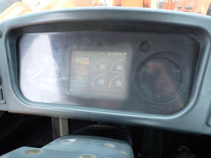 2013-doosan-dl550-3-image-17