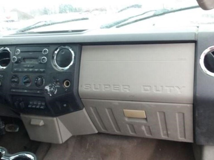 2010-ford-f250-xlt-image-42