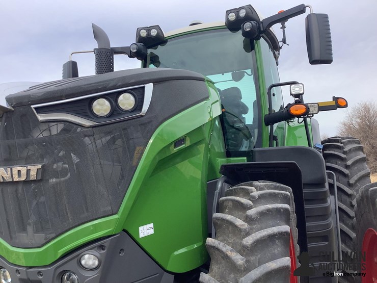 2021-fendt-1038-vario-image-10