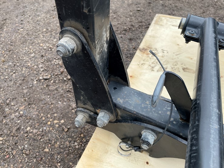 #3057-•-thule-2-bike-hitch-rack-image-11