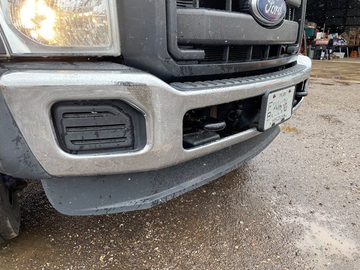 2014-ford-f550-xl-image-12