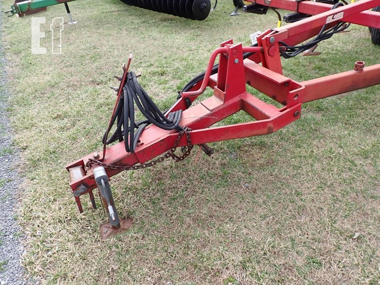 case-ih-4800-image-3