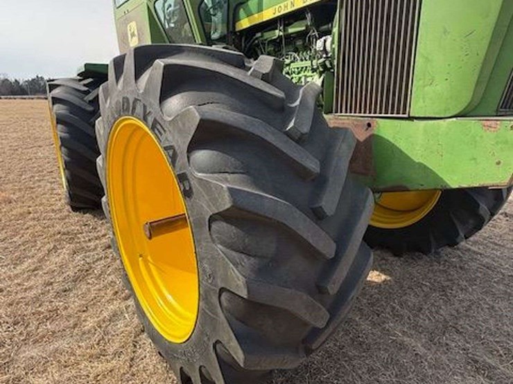 1974-john-deere-7520-image-30