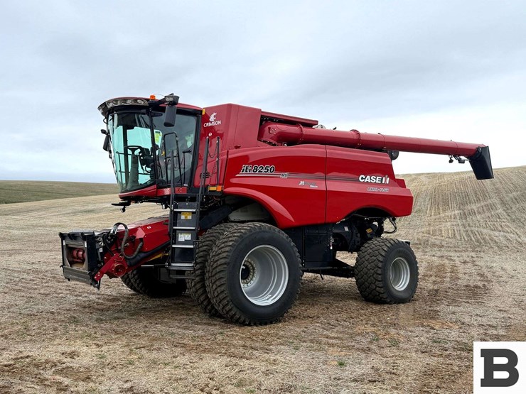 2020-case-ih-8250-image-2