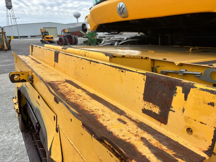 2009-new-holland-cr9060-image-25