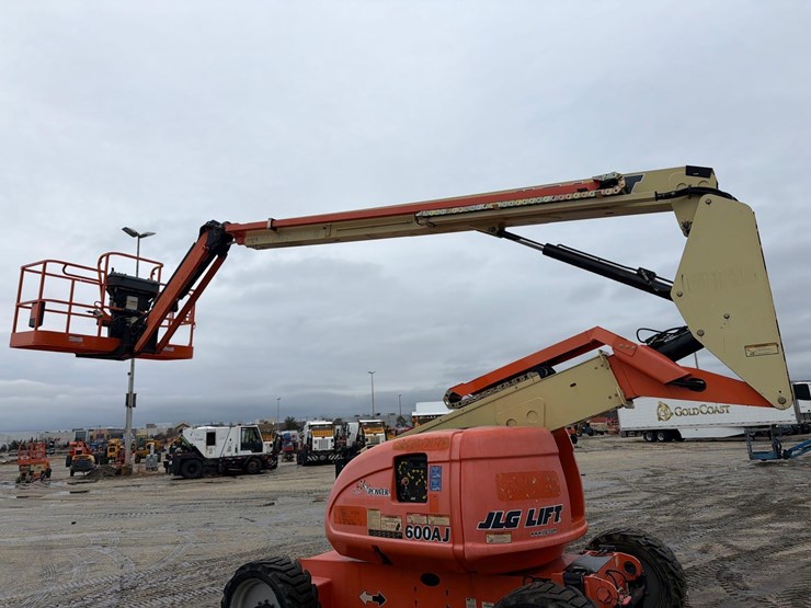 jlg-600aj-image-21
