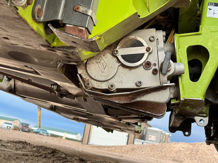 claas-orbis-750-image-32