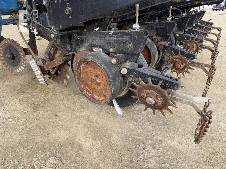 2000-kinze-2000-image-5