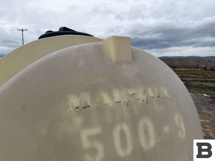 chemigation-trailer-w/-custom-applicator-image-16